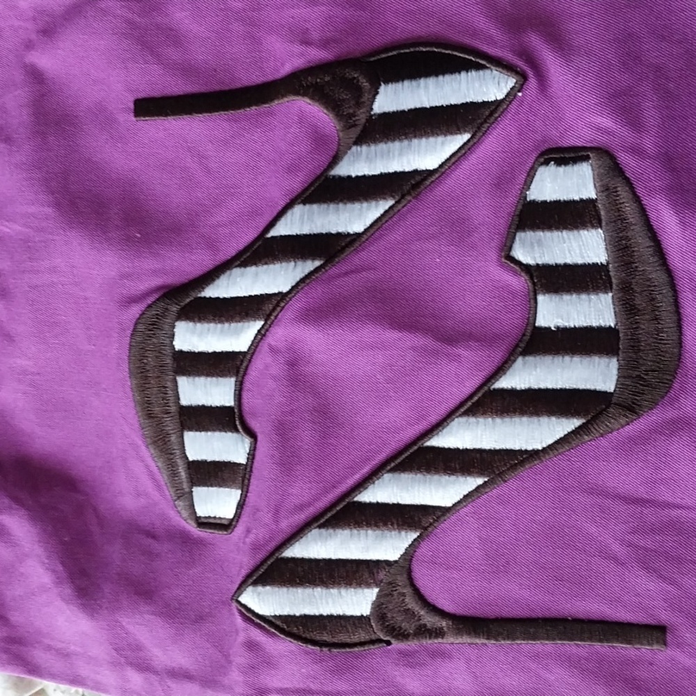 Henri Bendel Purple Drawstring Shoe Dust Bag With Adorable Shoe Appliqué Motif - Picture 2 of 6
